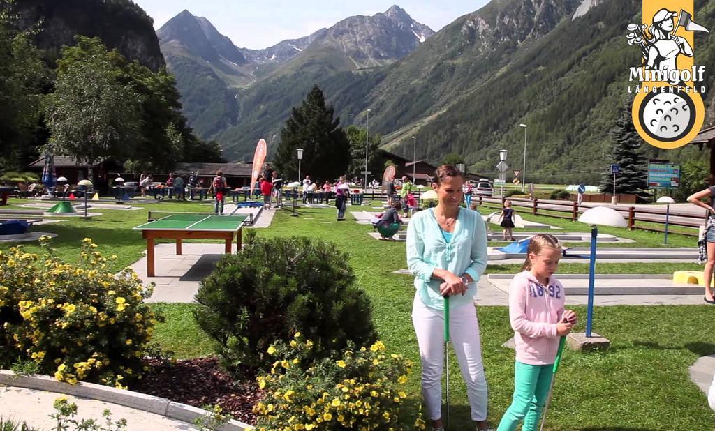 Ferienwohnungen Haus Daheim Längenfeld Exteriör bild